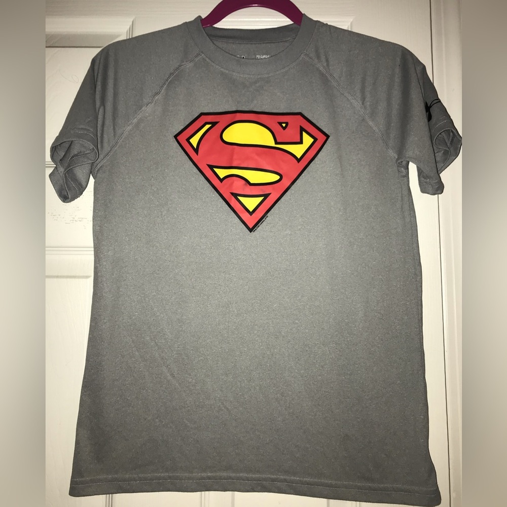 Under Amour dry fit shirt size large